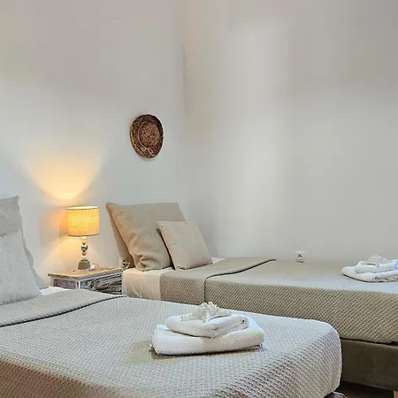 Vakantiehuis Tony's House With Sea View *