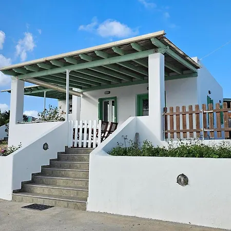 Σπίτι διακοπών Tony's House With Sea View Αδάμας